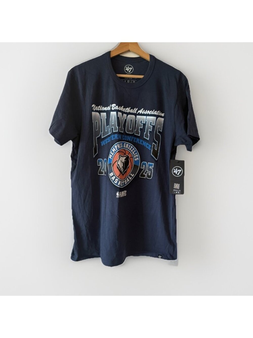 Memphis Grizzlies Men’s T-shirt Sz M NBA Western Conference Playoffs 2025 NWT